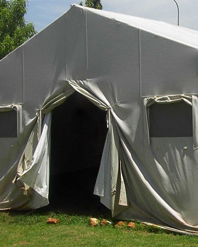 Изготавливаем солдатские палатки в Коммунаре вместимостью <strong>до 70 человек</strong>